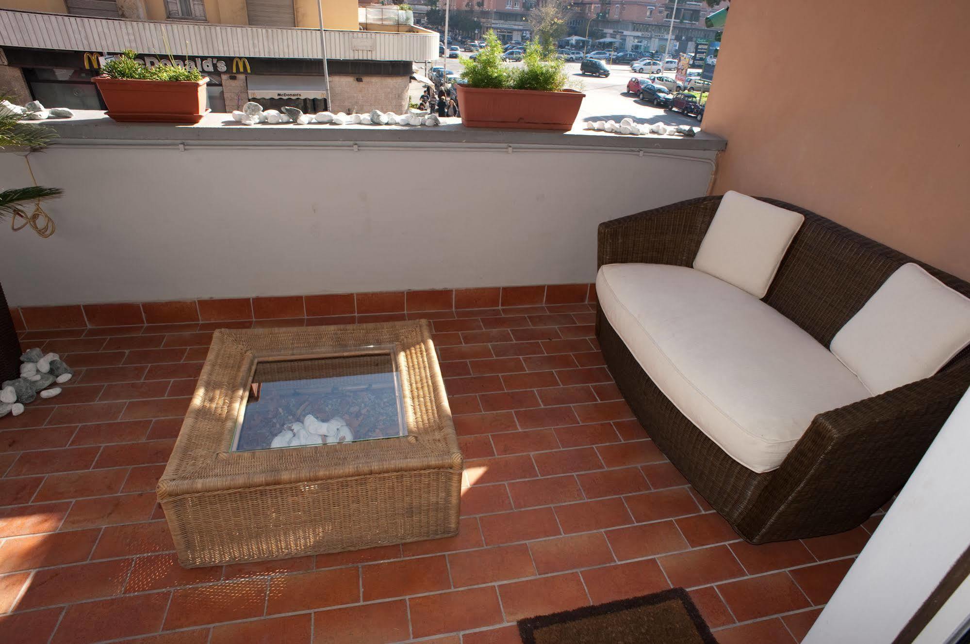 Hotel Annodomini Roma Exterior foto